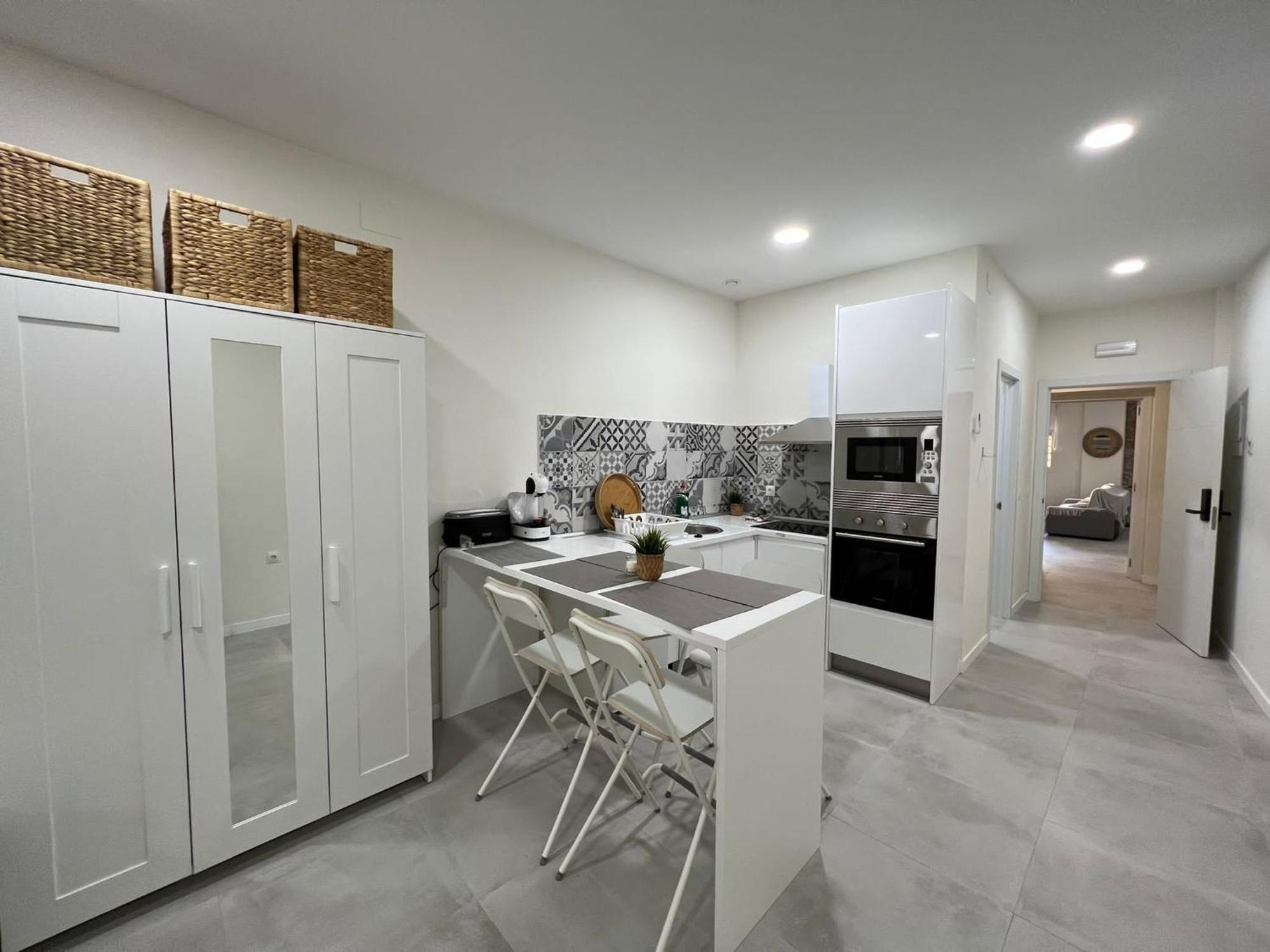 Centro Estudio Trinidad Malaga 3 Экстерьер фото